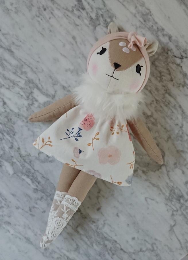 Mini Winther Co Fawn in Floral Dress